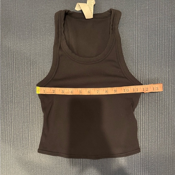Alo Goddess Ribbed Go-To Tank - Picture 10 of 10
